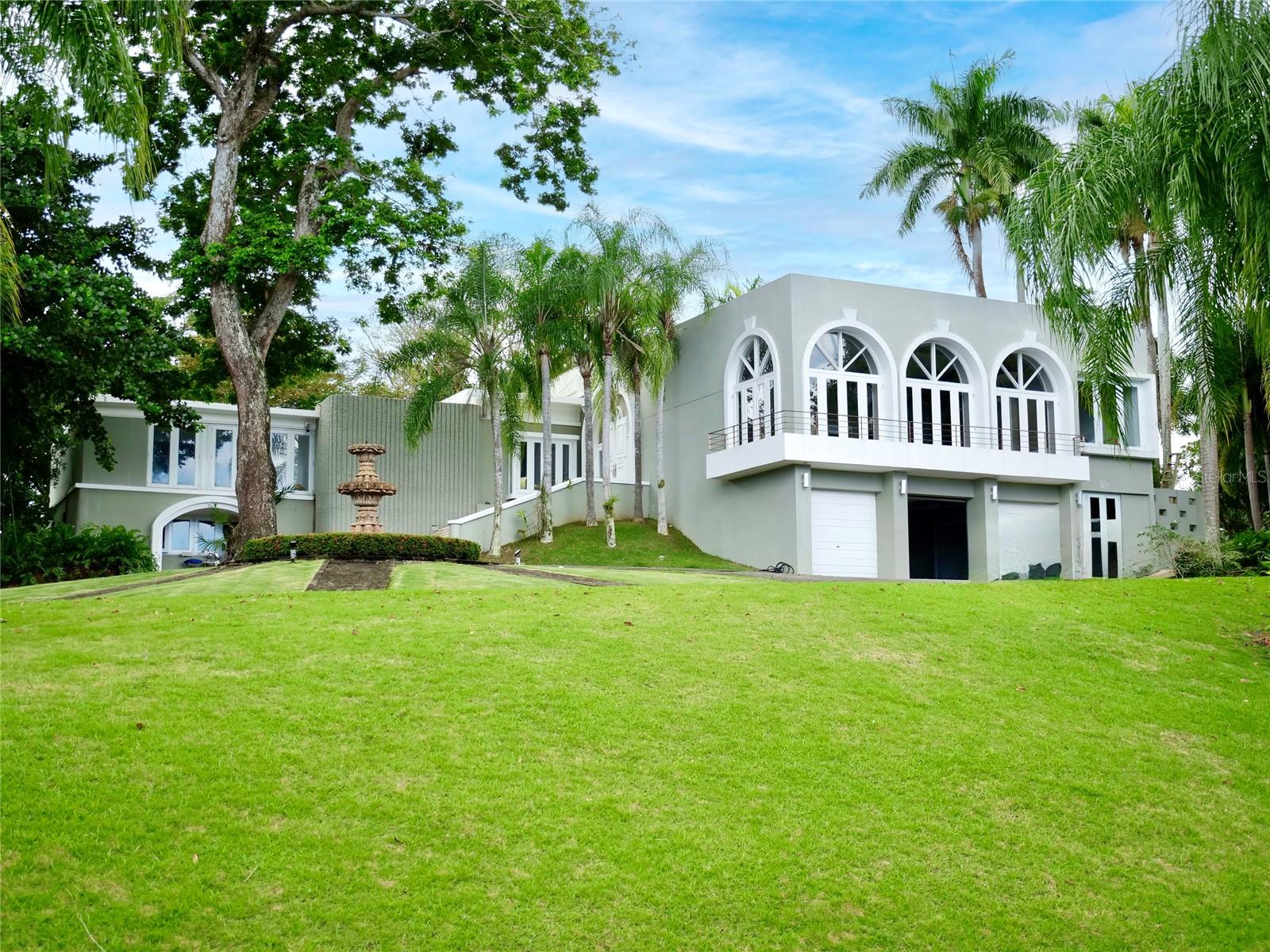 OCEAN AND CITY VIEWS FROM GUAYNABO ESTATE - Residential