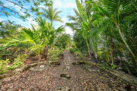 A home in PUNTA GORDA