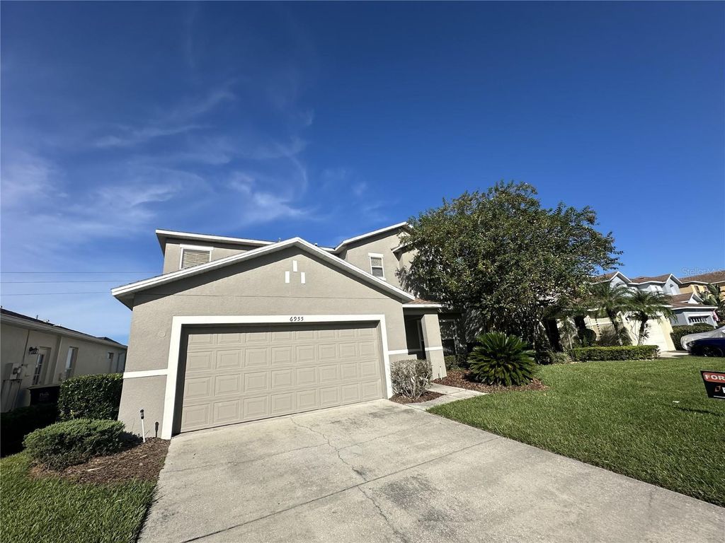 Photo of 6955 Lake Eaglebrooke Drive, Lakeland, FL 33813 (MLS # L4956557)