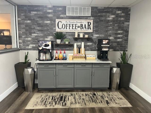 SARASOTA CAY CLUB CONDO - Residential