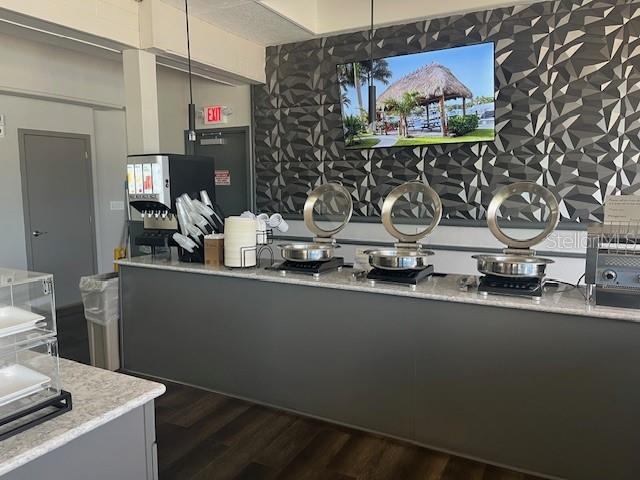 SARASOTA CAY CLUB CONDO - Residential