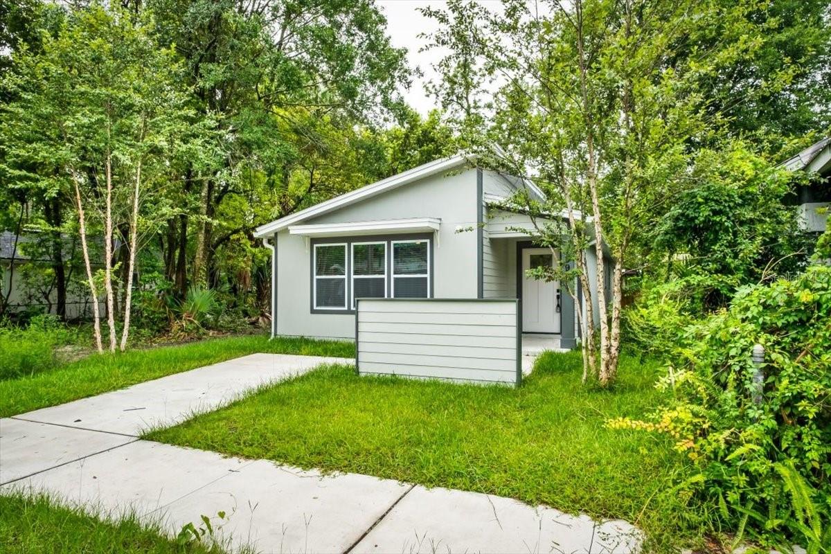 MONCRIEF PARK - Residential Lease