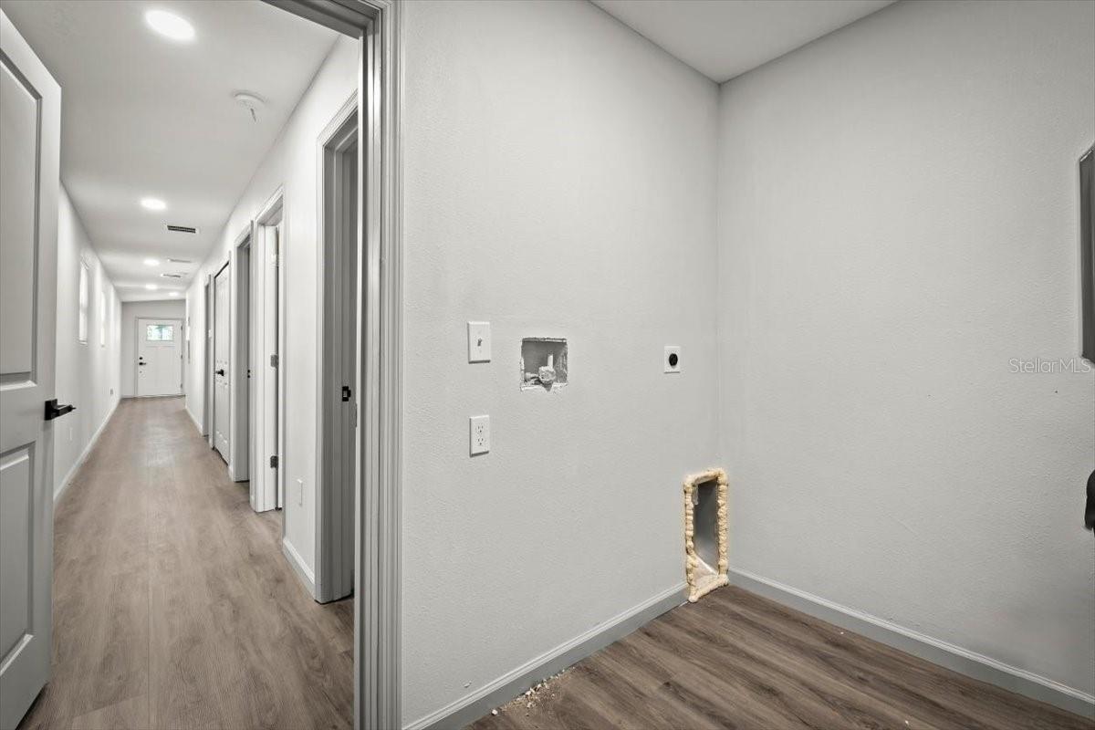 MONCRIEF PARK - Residential Lease