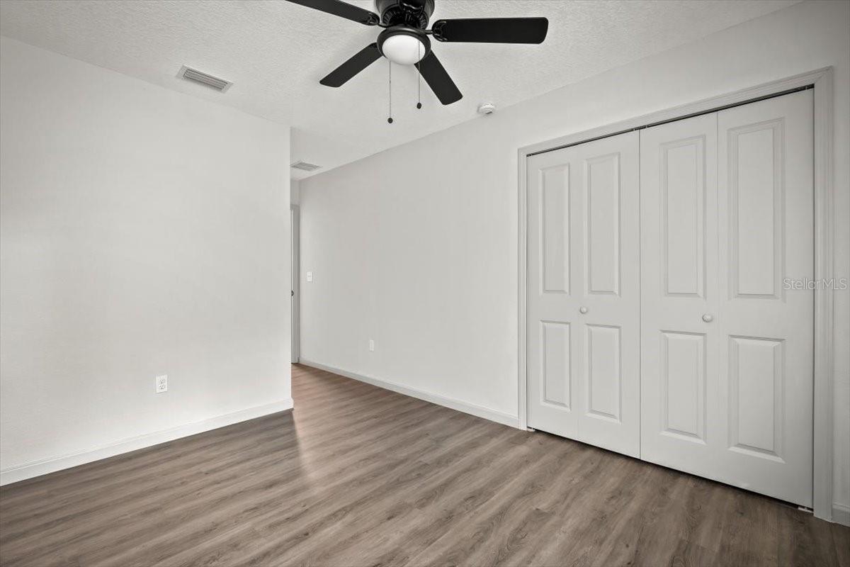 MONCRIEF PARK - Residential Lease