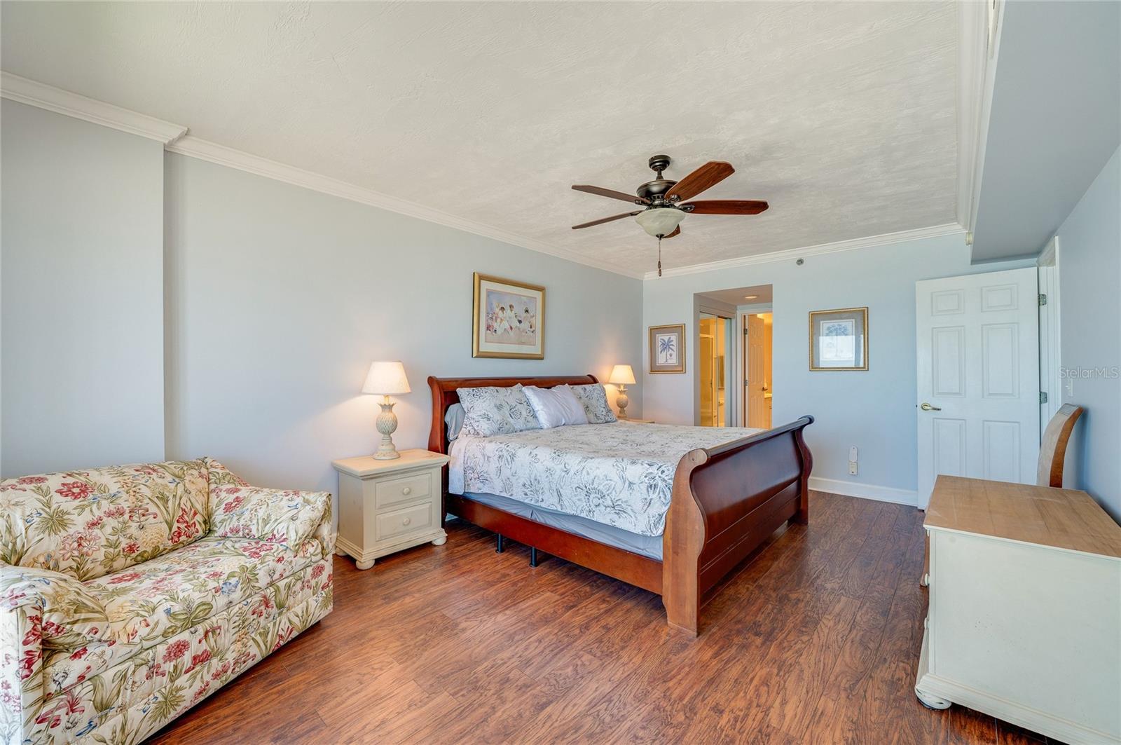 TOWERS AT PONCE INLET TOWER 01 CONDO - Residential