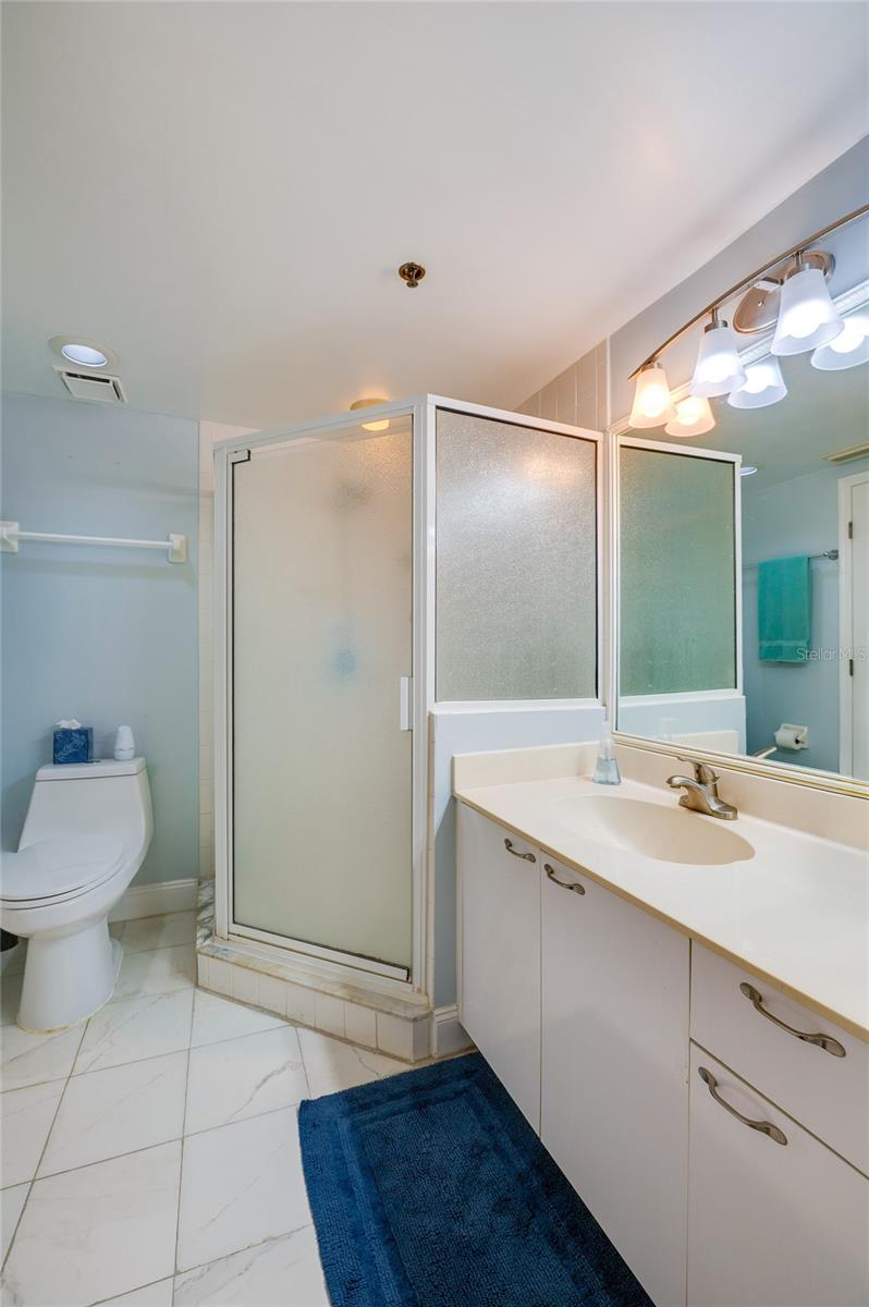 TOWERS AT PONCE INLET TOWER 01 CONDO - Residential