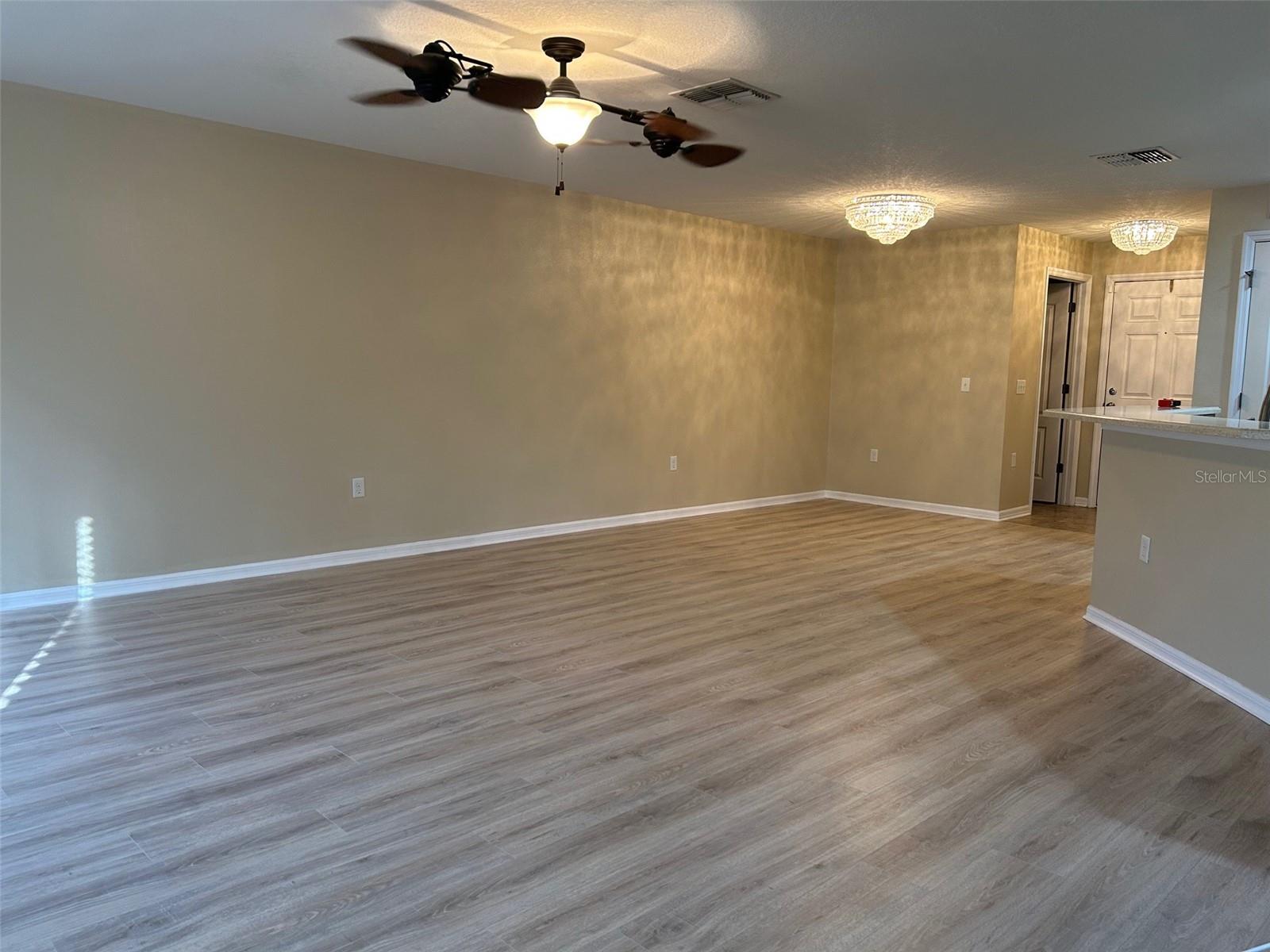 PALMETTO COVE - Residential