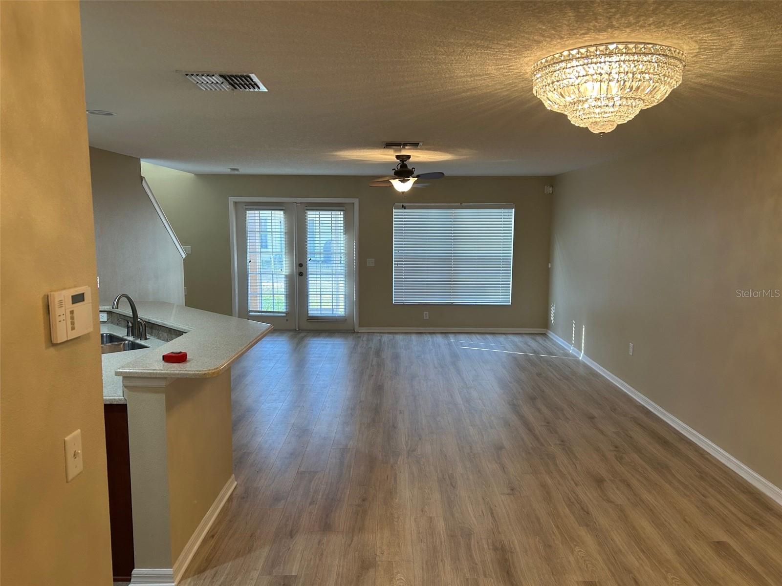 PALMETTO COVE - Residential