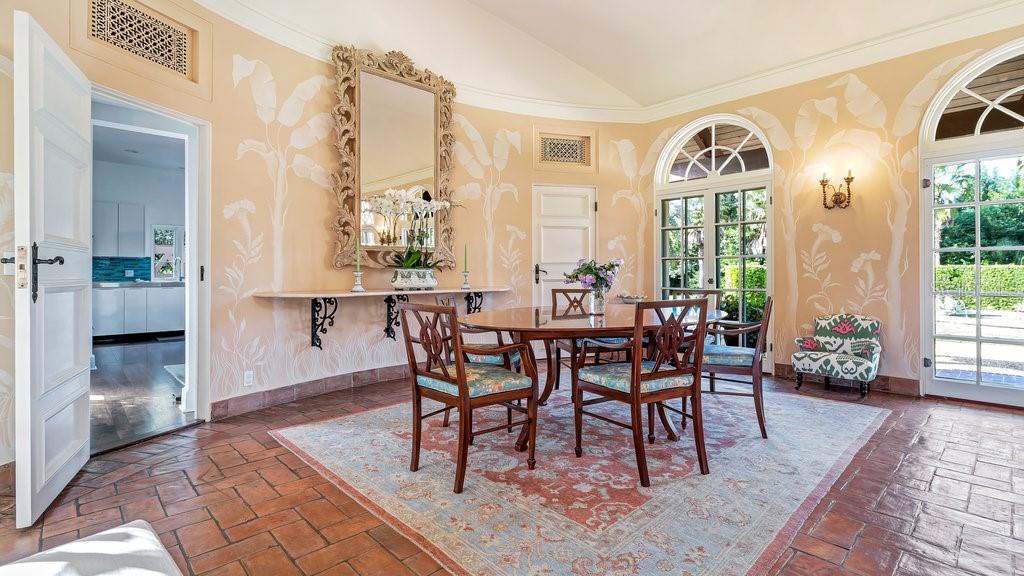 MOUNTAIN LAKE - Residential