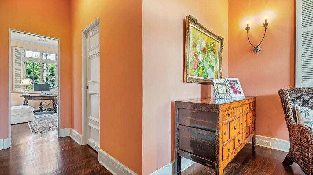 MOUNTAIN LAKE - Residential