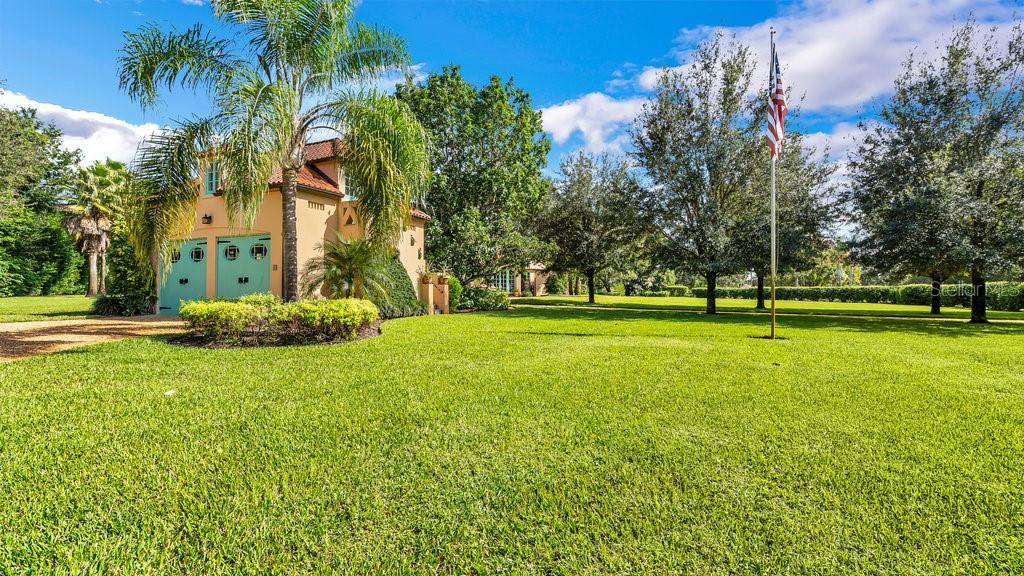 MOUNTAIN LAKE - Residential