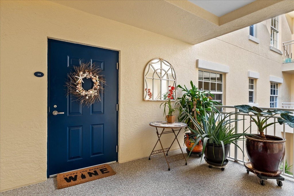 Photo of 14041 Bellagio Way #315, Osprey, FL 34229 (MLS # A4709865)