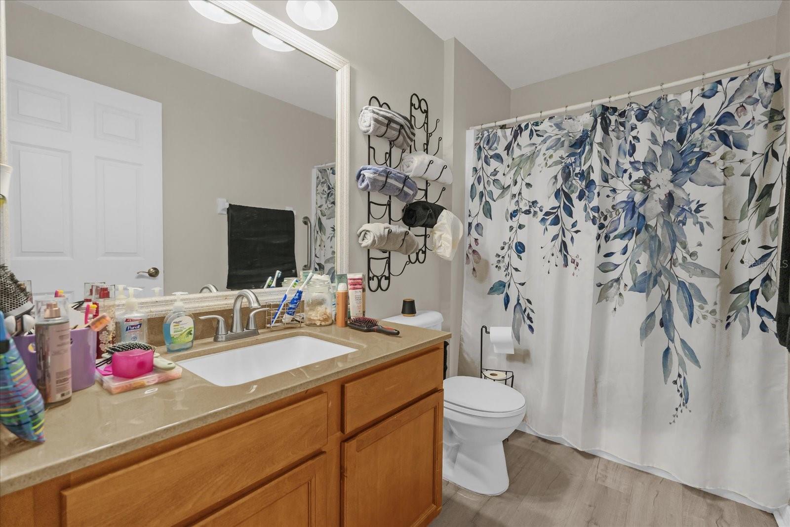 DORAL POINTE - Residential