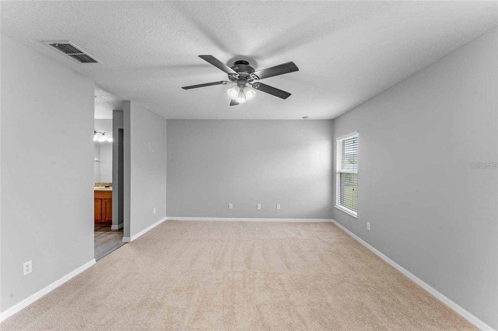 DORAL POINTE - Residential