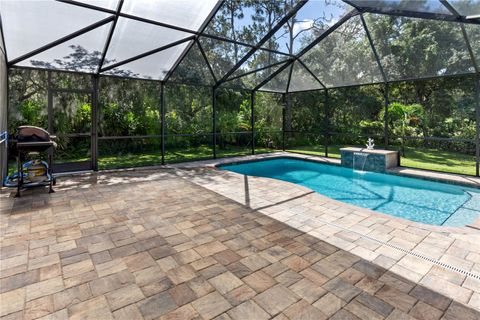 A home in LAKE WALES