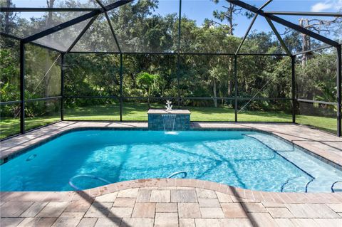 A home in LAKE WALES