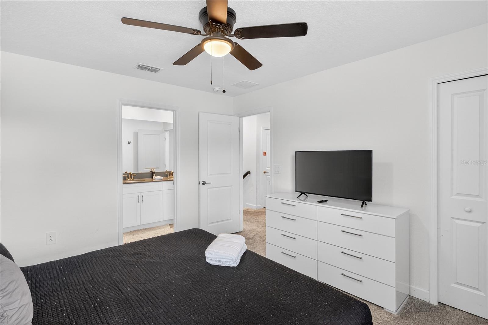 COVE AT STOREY LAKE 4 - Residential