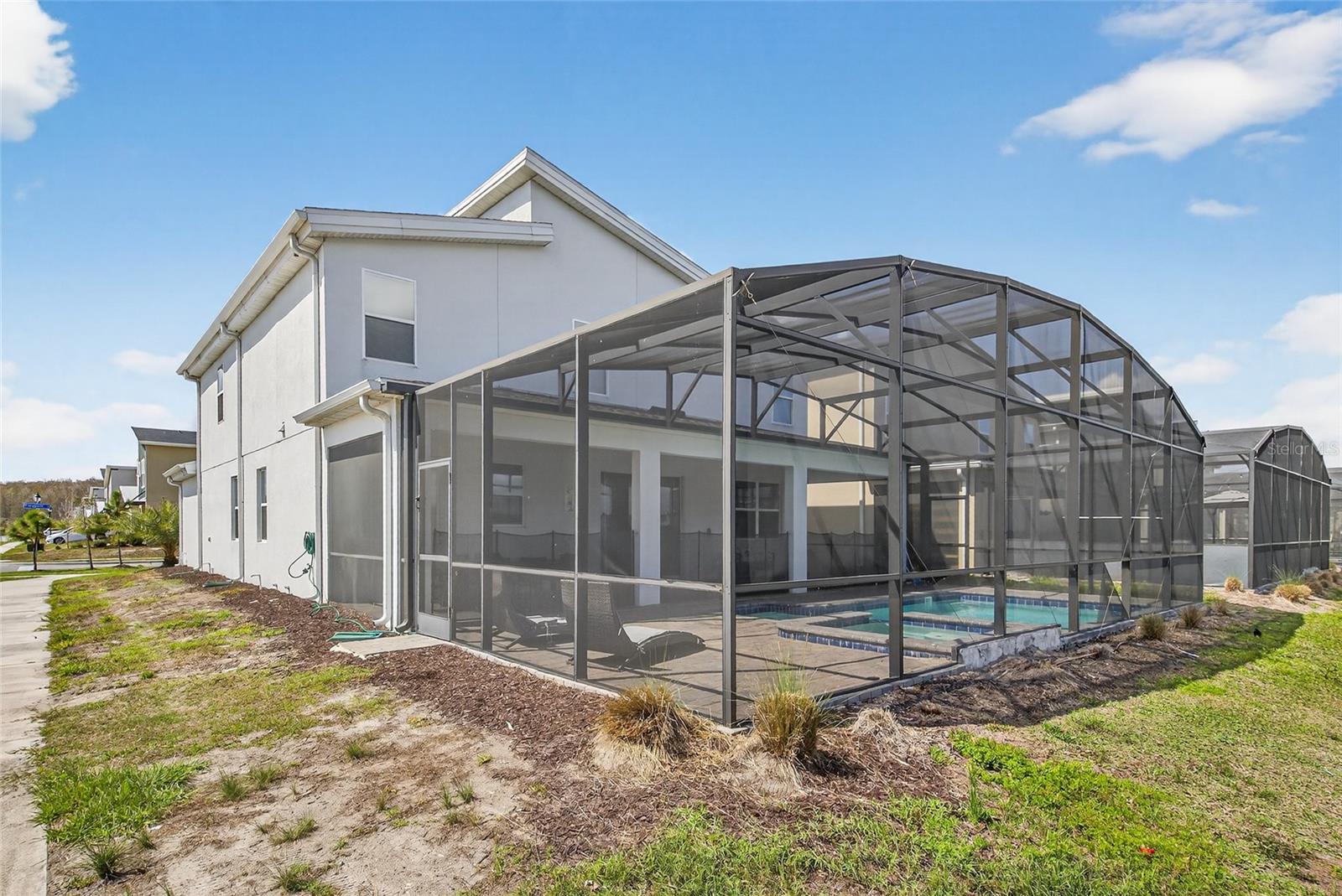 COVE AT STOREY LAKE 4 - Residential