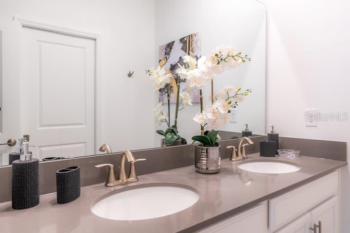 COVE AT STOREY LAKE 4 - Residential