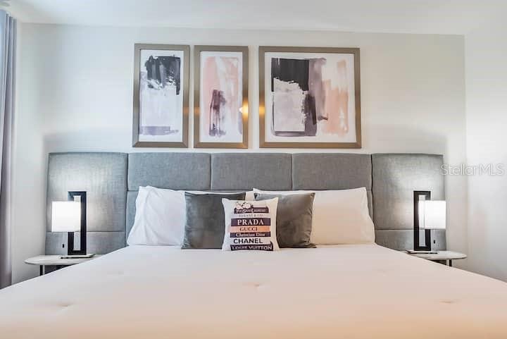 COVE AT STOREY LAKE 4 - Residential