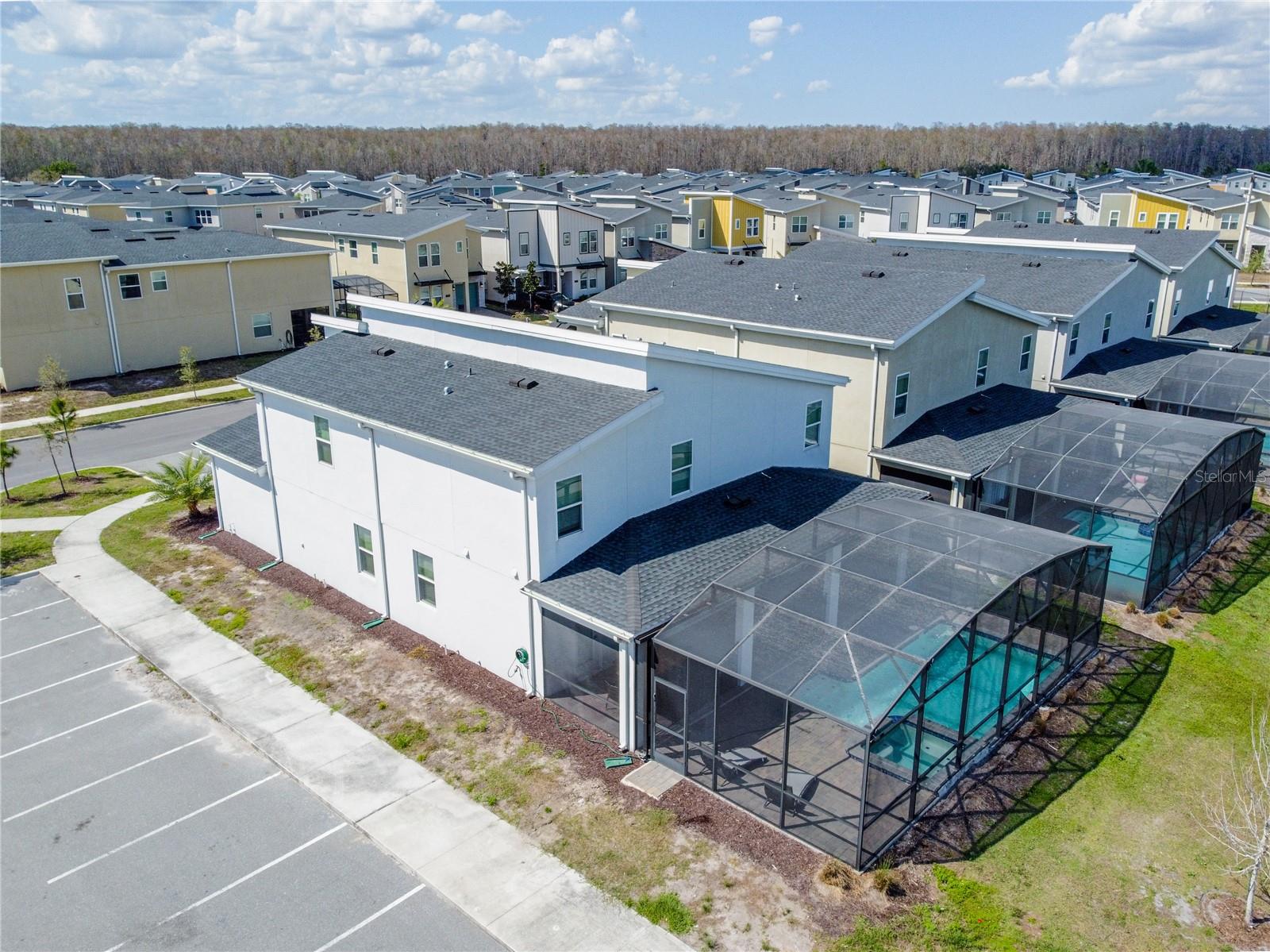 COVE AT STOREY LAKE 4 - Residential