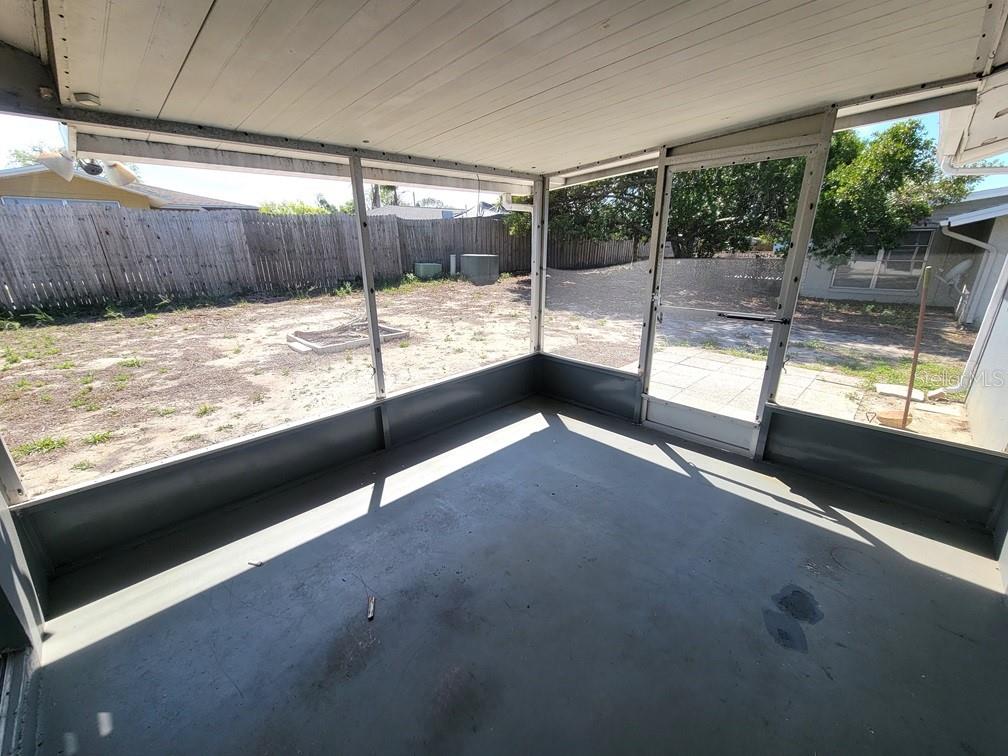 JASMINE LAKES - Residential Lease