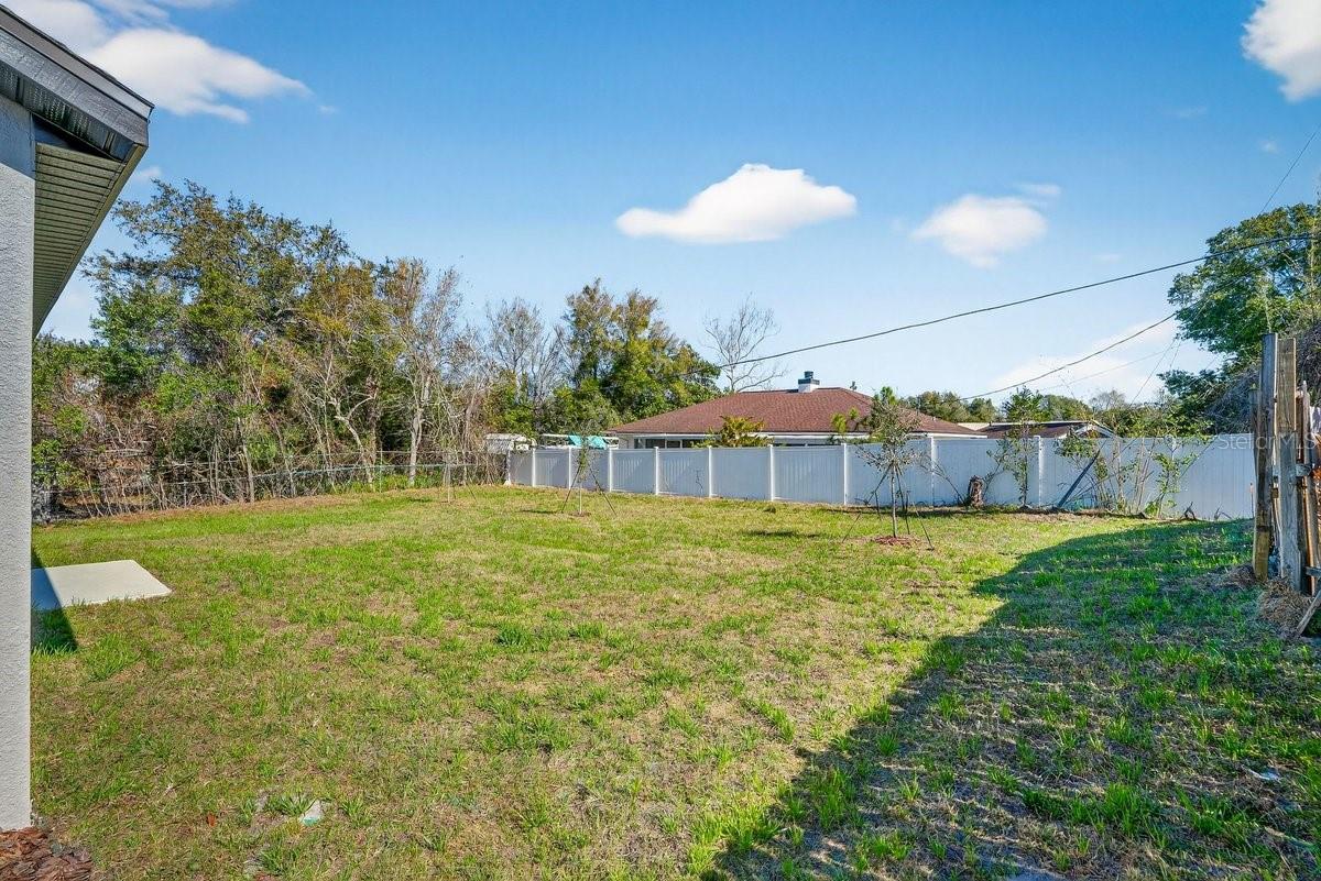 DELTONA LAKES UNIT 17 - Residential