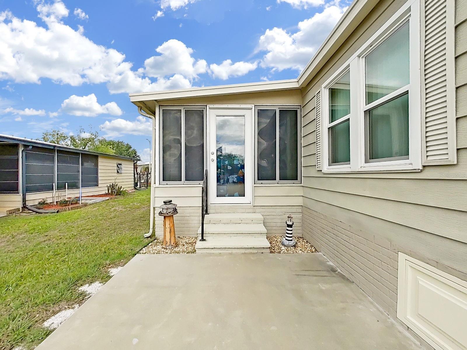 FOXWOOD LAKE ESTATES - Residential