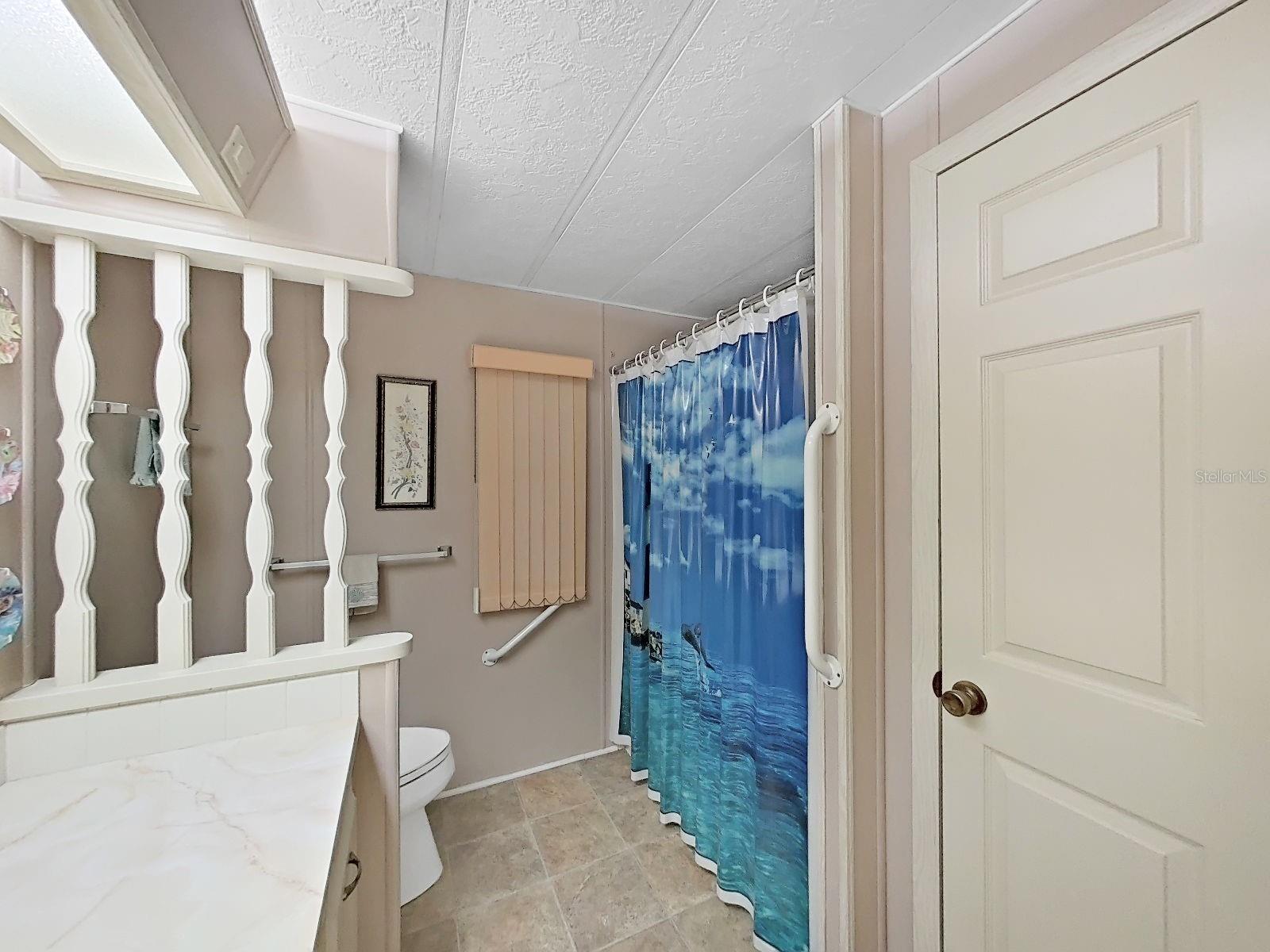 FOXWOOD LAKE ESTATES - Residential