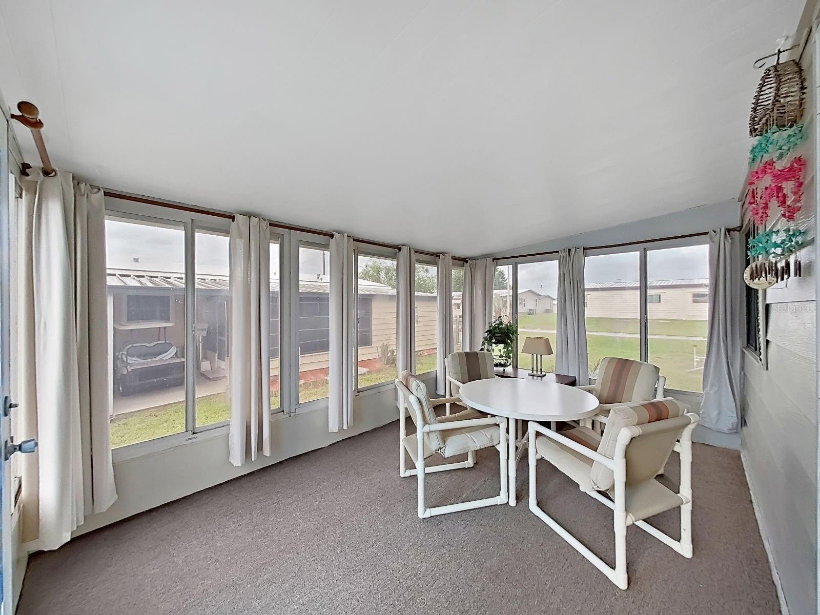 FOXWOOD LAKE ESTATES - Residential