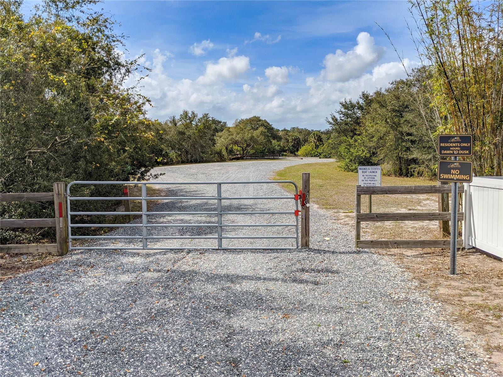 MAGNOLIA ESTATES - Residential