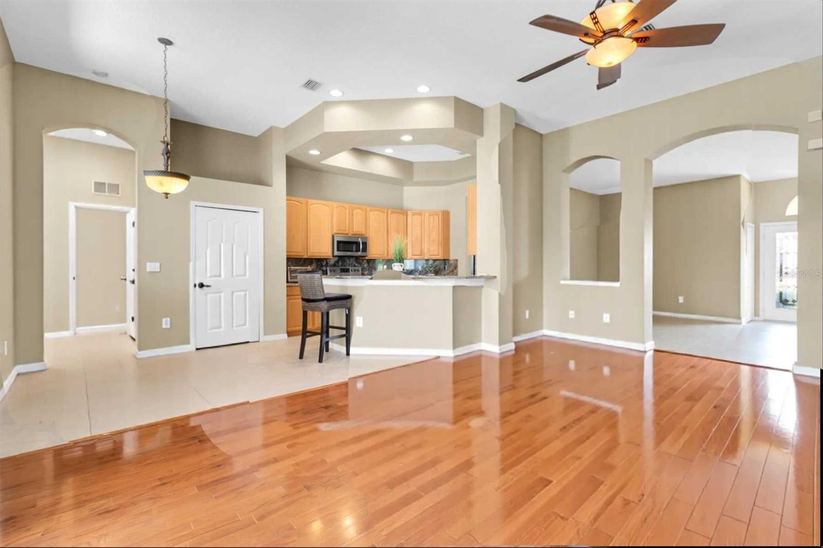 MAGNOLIA ESTATES - Residential