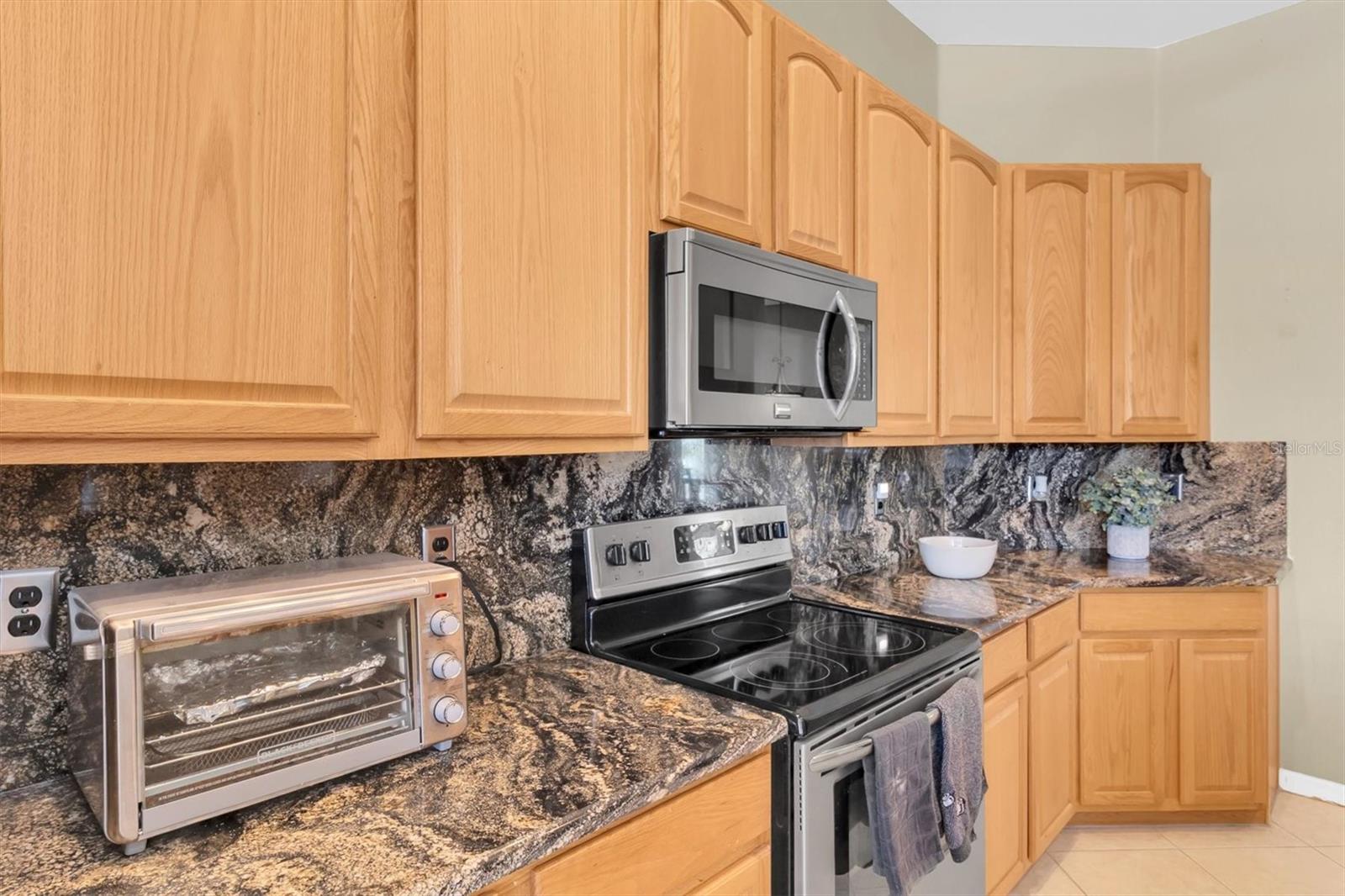 MAGNOLIA ESTATES - Residential