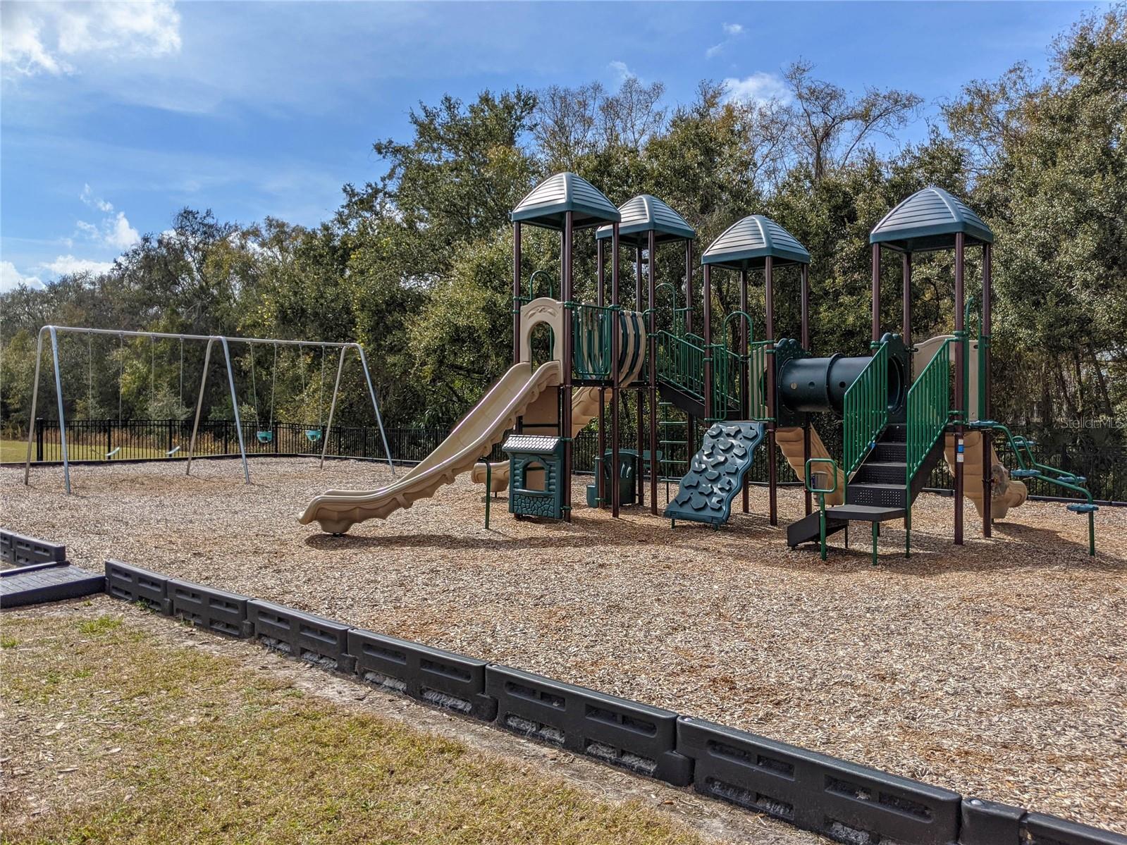 MAGNOLIA ESTATES - Residential