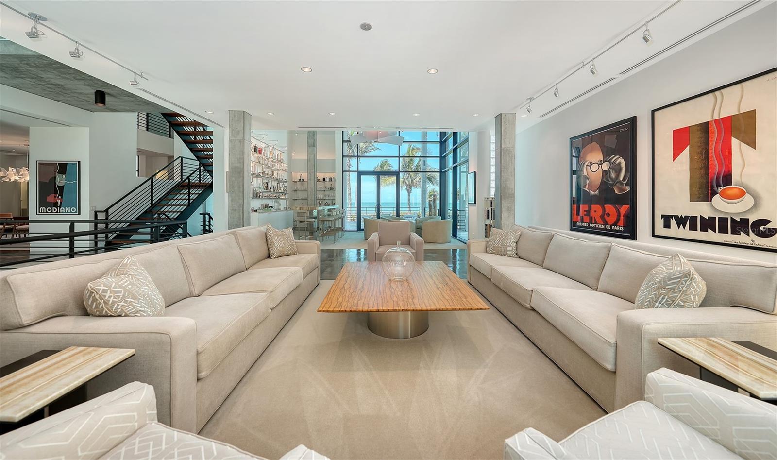SANDERLING CLUB / SIESTA KEY - Residential