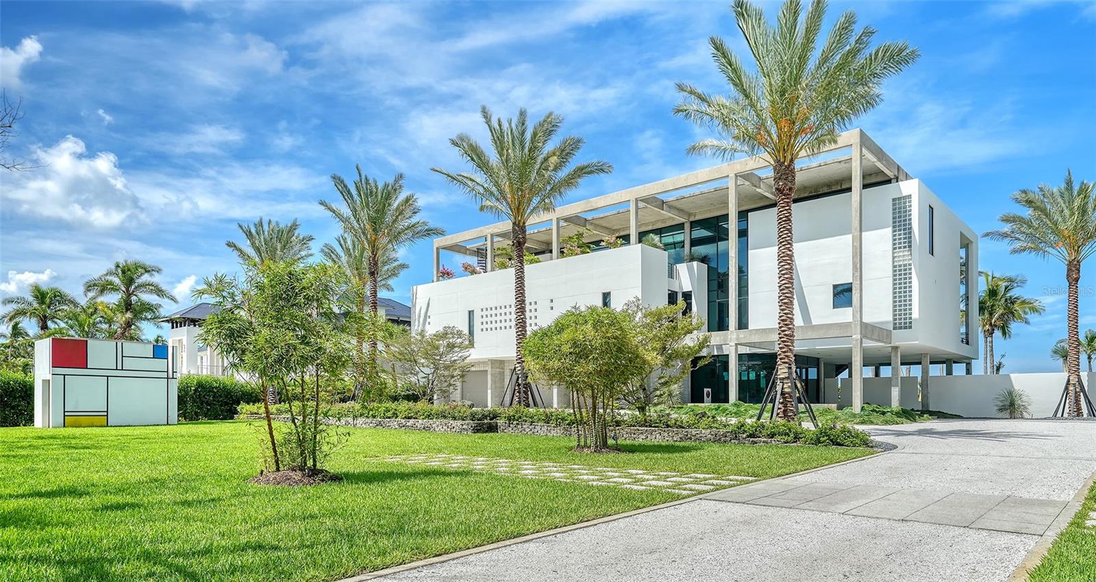 8250 SANDERLING ROAD