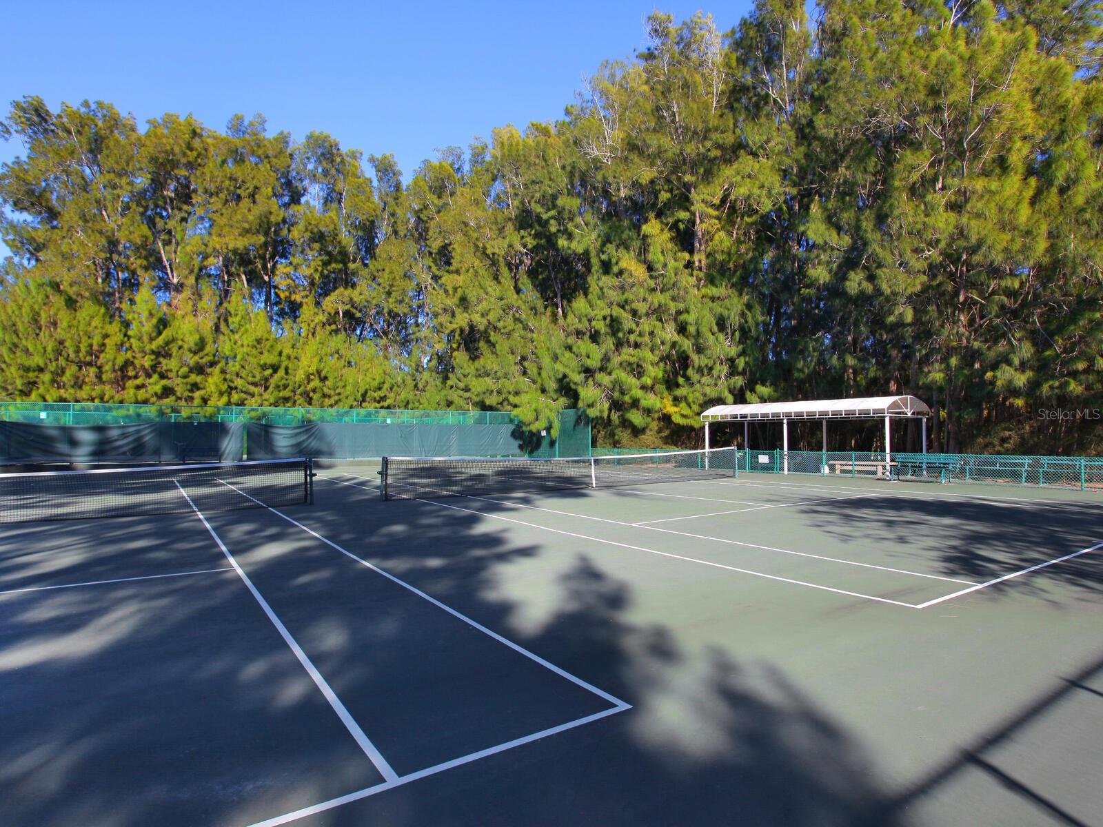 SANDERLING CLUB / SIESTA KEY - Residential
