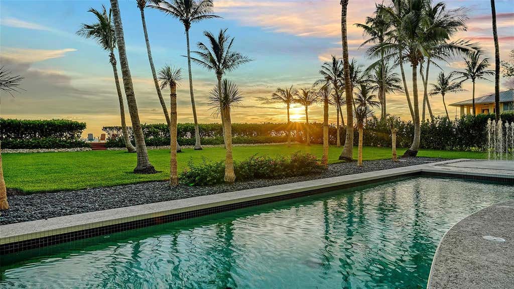 Photo of 8250 Sanderling Road, Sarasota, FL 34242 (MLS # A4660281)