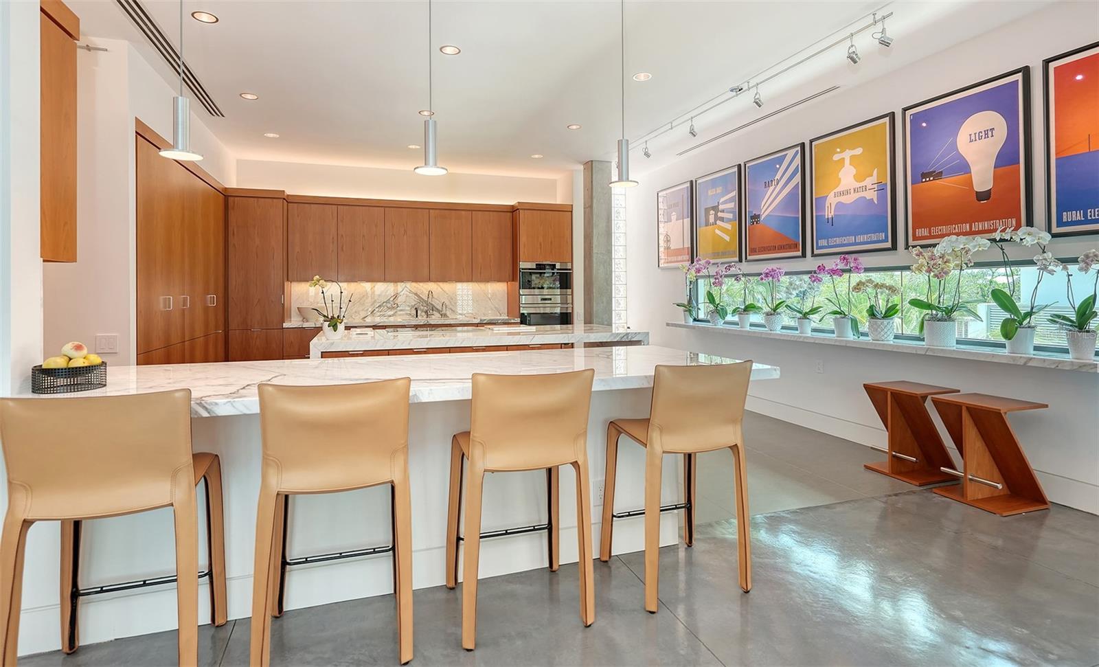 SANDERLING CLUB / SIESTA KEY - Residential