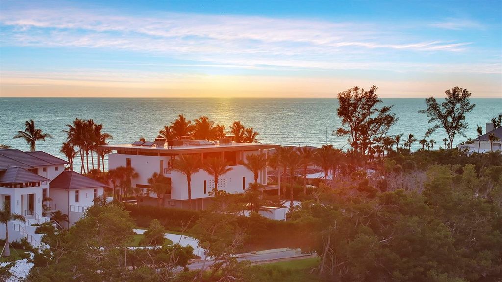 Photo of 8250 Sanderling Road, Sarasota, FL 34242 (MLS # A4660281)