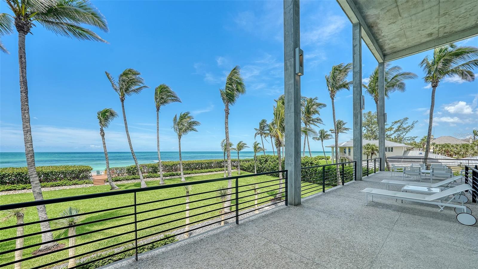 SANDERLING CLUB / SIESTA KEY - Residential