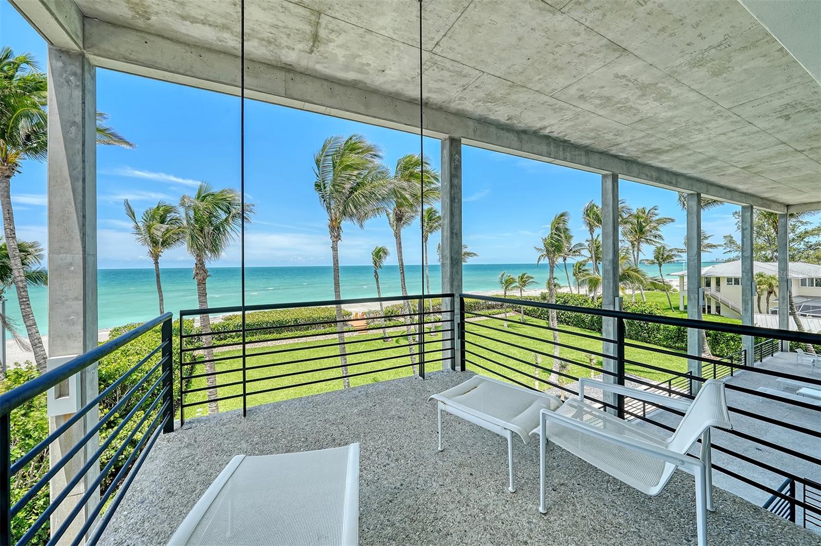 SANDERLING CLUB / SIESTA KEY - Residential