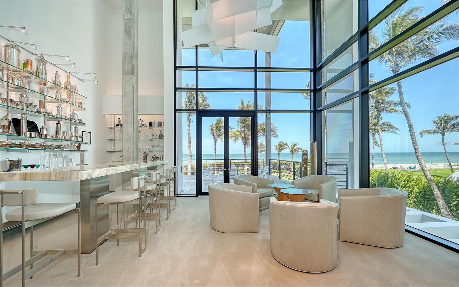 SANDERLING CLUB / SIESTA KEY - Residential