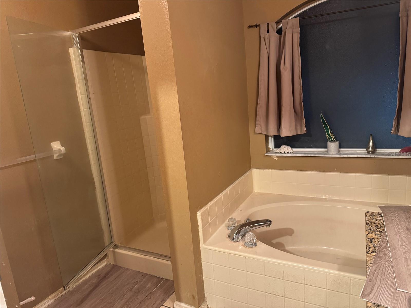 SANDPOINT AT MEADOW WOODS - Residential