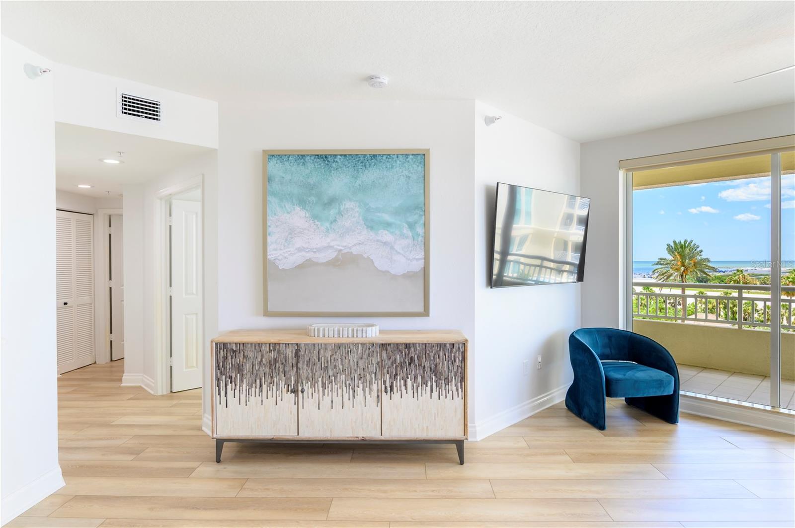 1180 GULF BOULEVARD 504