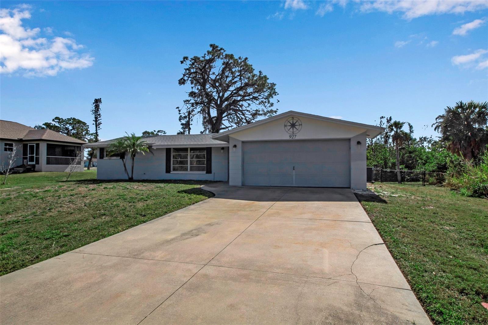 927 LEMON BAY DRIVE