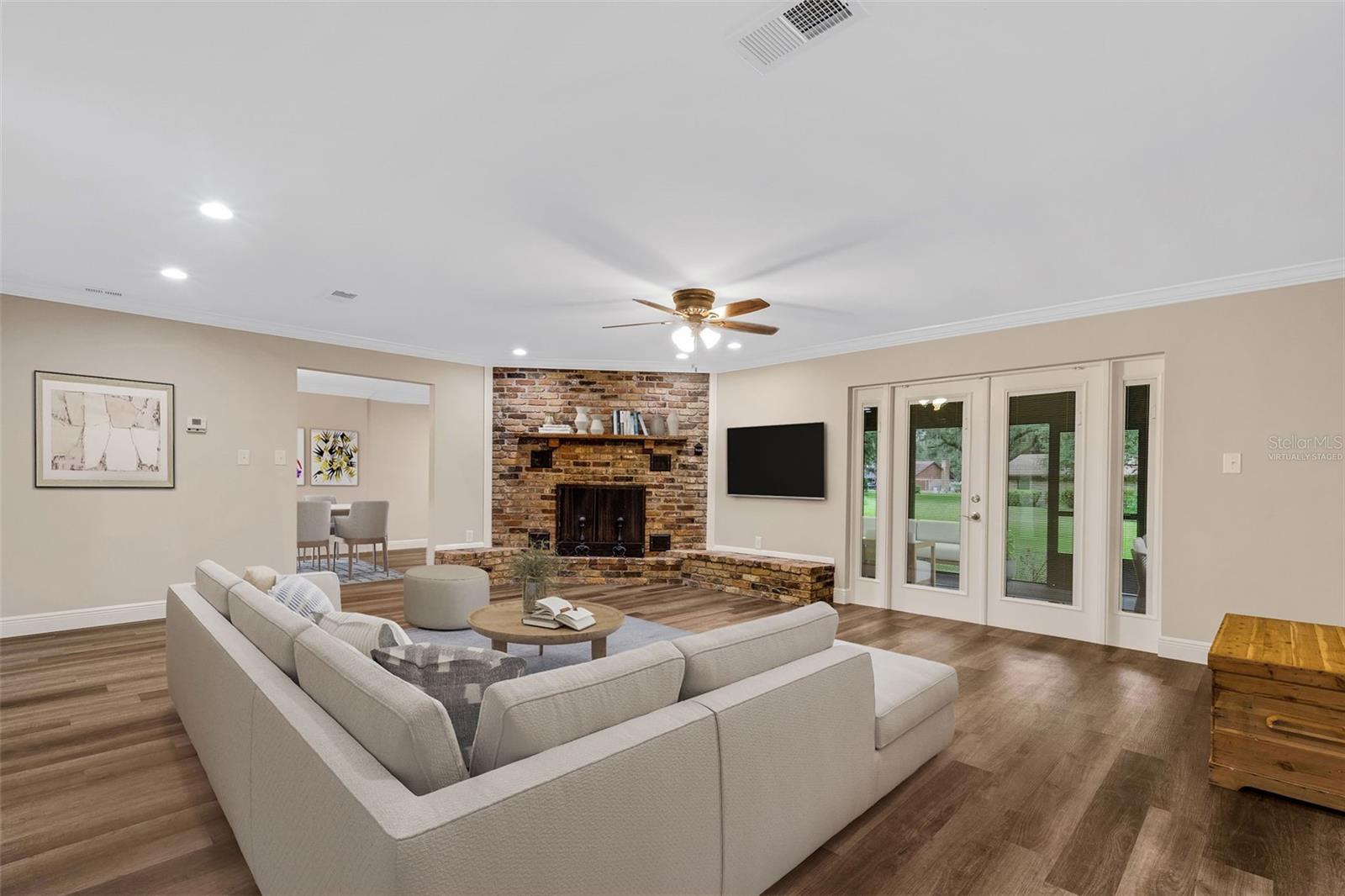 ROLLING OAK ESTATES - Residential