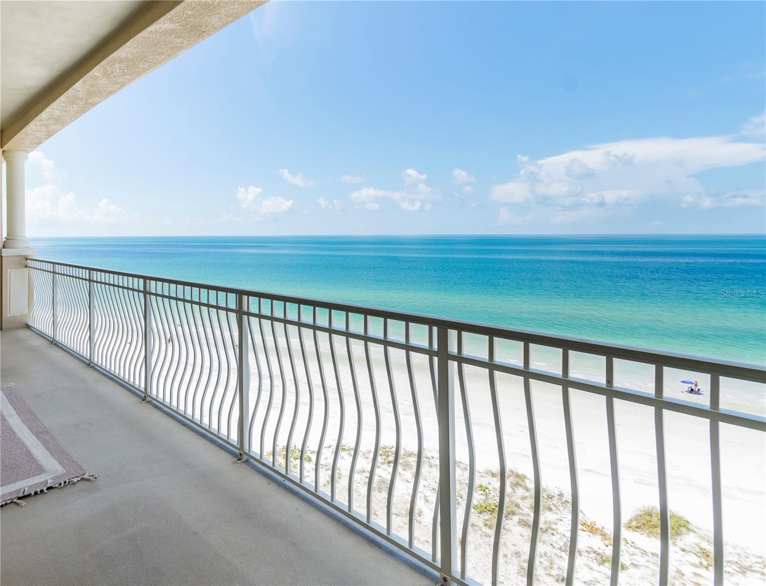 LA VISTANA CONDO - Residential