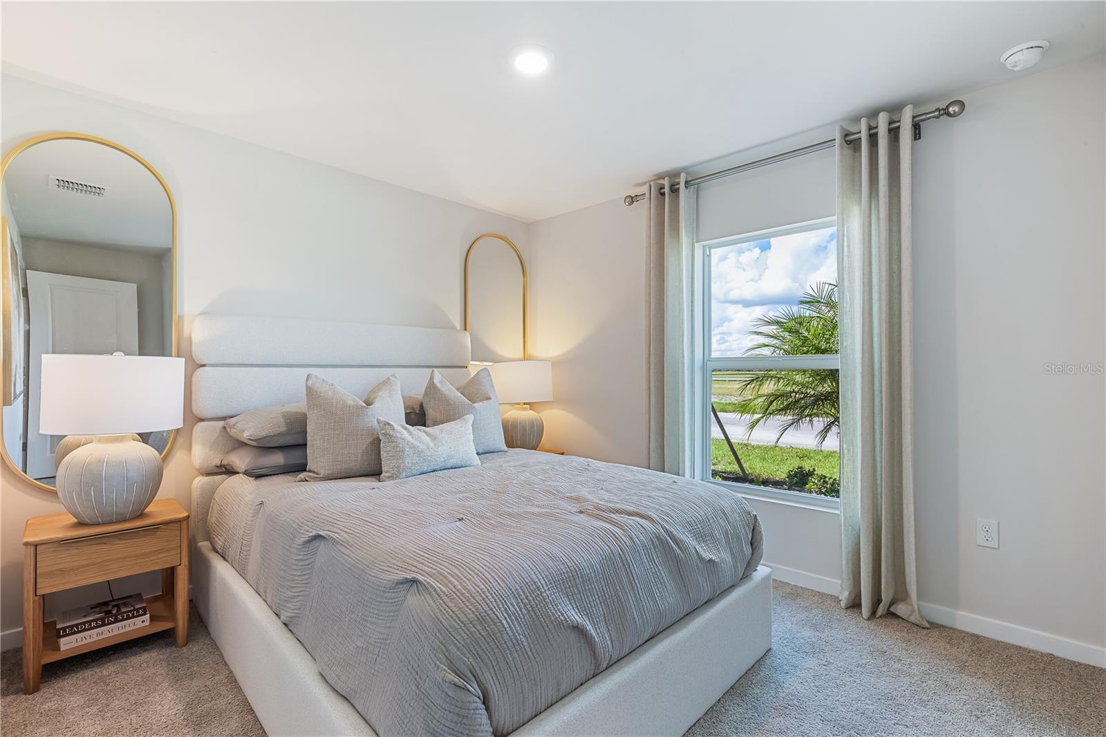 CENTRAL PARC - Residential