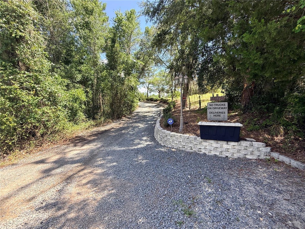 Photo of 25962 Whipperwill Street, Brooksville, FL 34601 (MLS # W7886748)